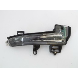 FANALE SU RETROVISOREDESTRO A LED SKODA SUPERB DAL 01/2015