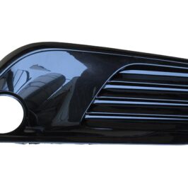 GRIGLIA P/TI A/DX C/FEND+CORNICE NERA TOYOTA AURIS 04/15>