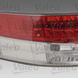 FANALE P/DX EST A LED TOYOTA AVENSIS SW 01/09>