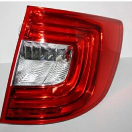 FANALE P/DX SKODA SUPERB SW 01/13>