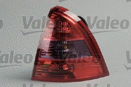 FANALE P/DX EST CITROEN C5 10/04>12/07