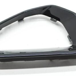 CORNICE GRIGLIA P/TI A/DX NERA LUCIDA AUDI Q3 SPORTBACK 07/19>