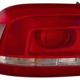 GR OTTICO P/DX EST VW PASSAT SW 10/10>