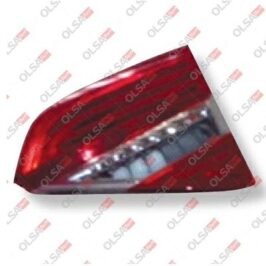 FANALE P/SX INT SKODA SUPERB 01/13>