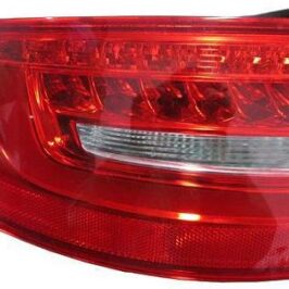 GRUPPO OTTICO P/DX EST A LED AUDI A4 12/11>SW