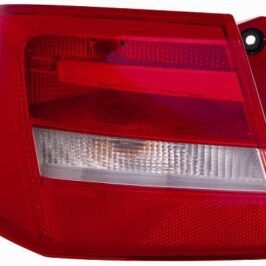 GR OTTICO P/SX BIANCO-ROSSO AUDI A6 01/11>BERLINA