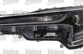 FARO DX A LED C/ABBAGLIANTI AUTOMAT TOYOTA COROLLA 01/19>