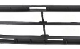 GRIGLIA P/TI ANT C/LE DX TOYOTA HILUX 01/20>